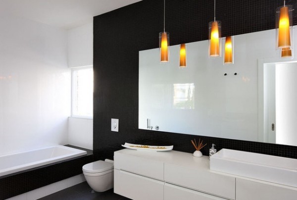 Черно-белый дизайн ванной комнаты