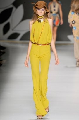 Весна-лето 2011: в моде желтый цвет