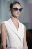 Ретро стиль «кошачьи глазки» в современной интерпретации от Dior