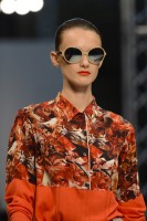 Круглые солнцезащитные очки с горчичными оправами от Paul Smith