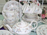 Фарфоровый сервиз