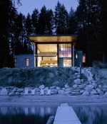 Chicken Point Cabin с открывающимся к озеру фасадом
