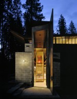 Chicken Point Cabin с открывающимся к озеру фасадом